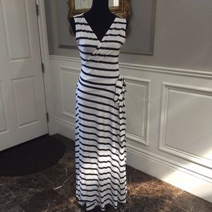 Feel The Piece Striped Wrap Maxi Dress M/L